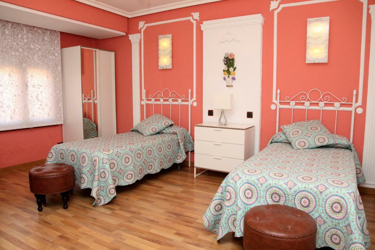 Casa Tiburcio Appartement Arenas de San Pedro Buitenkant foto